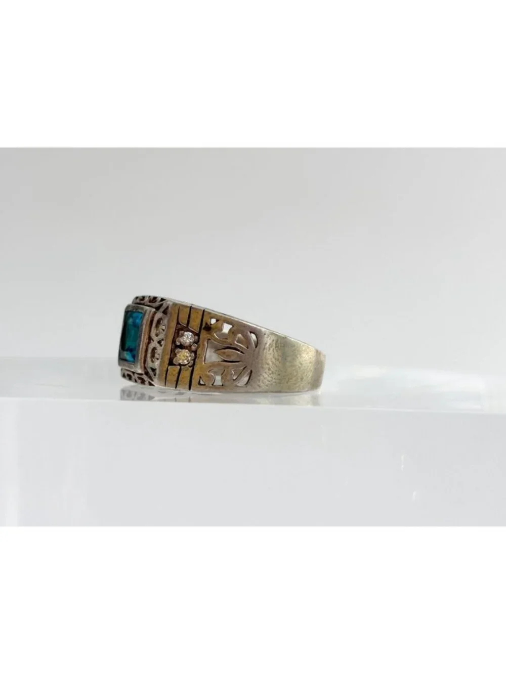 Blue Topaz Tapered Square Cut Cutout Sterling Silver 925 Vintage Ring - sz 9.5